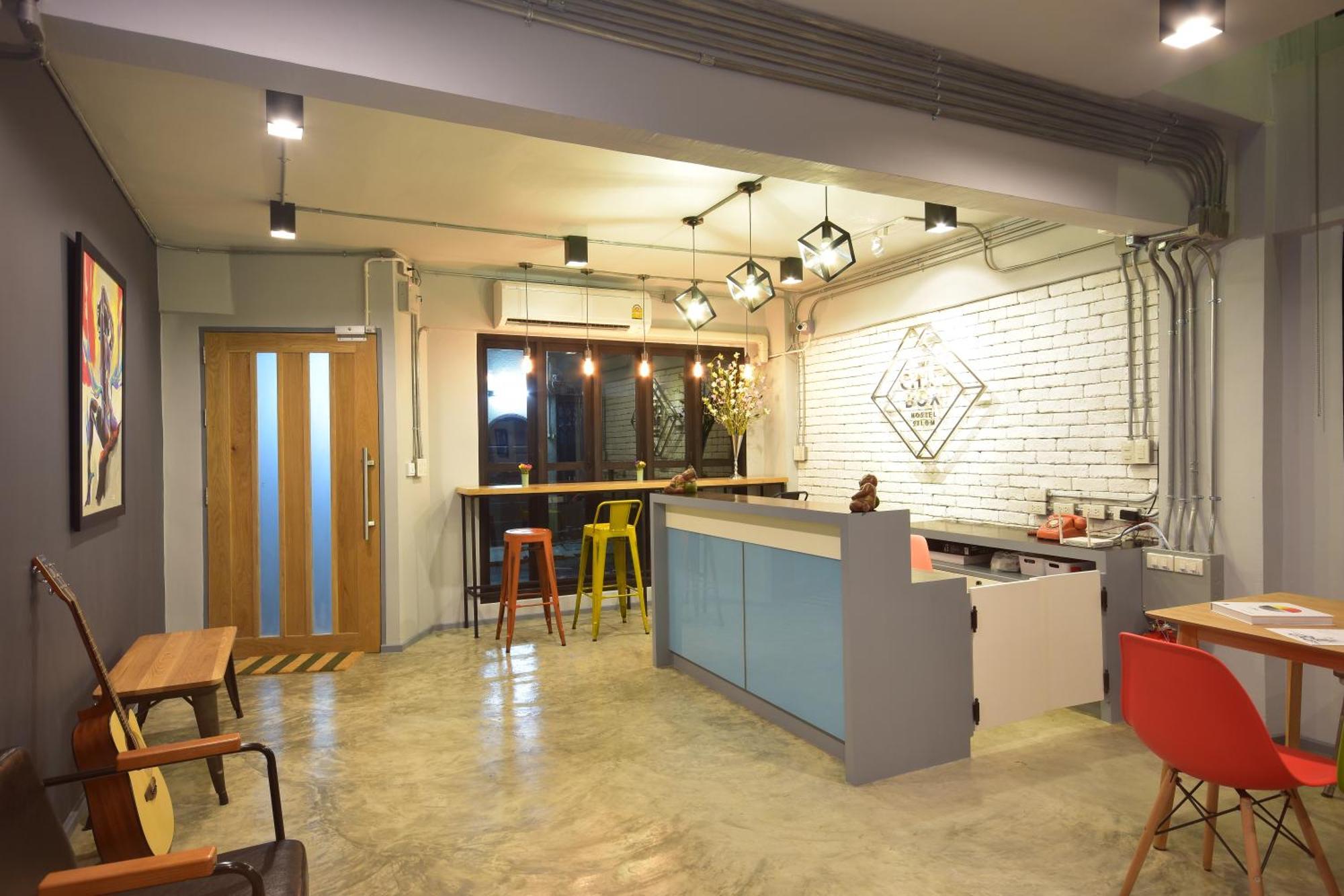 Bangkok Silom Chat Box Hostel מראה חיצוני תמונה