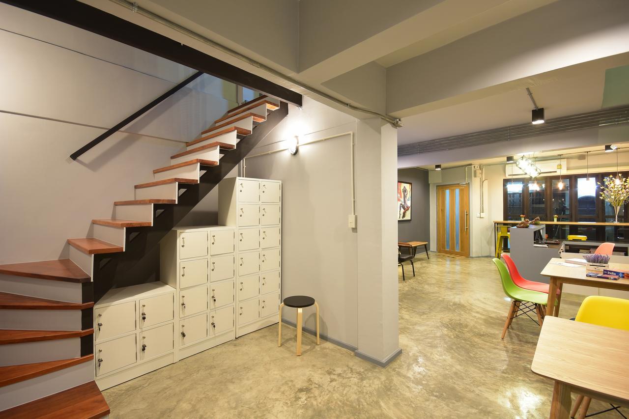 Bangkok Silom Chat Box Hostel מראה חיצוני תמונה