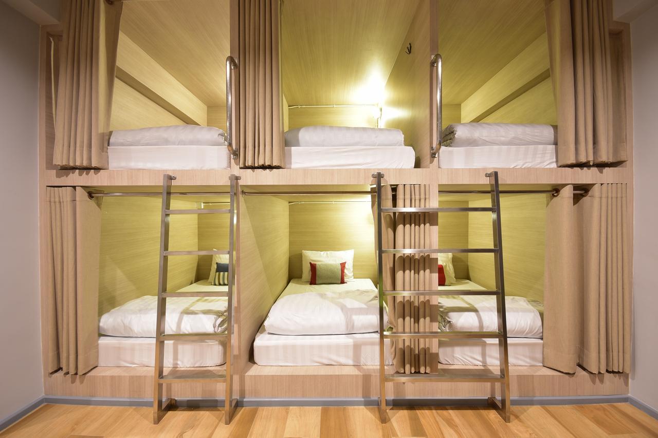 Bangkok Silom Chat Box Hostel מראה חיצוני תמונה